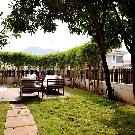 Mizzle Appartement Lonavala Buitenkant foto