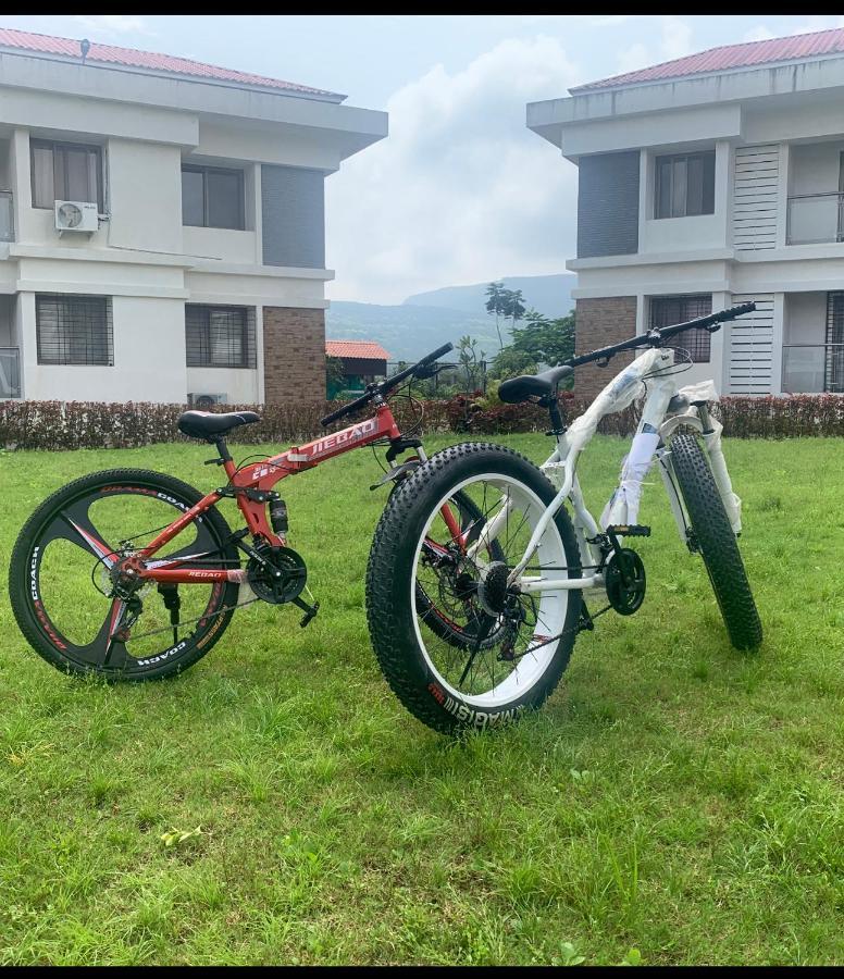 Mizzle Appartement Lonavala Buitenkant foto