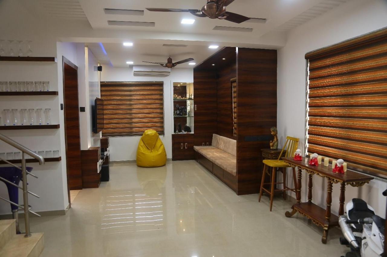Mizzle Appartement Lonavala Buitenkant foto